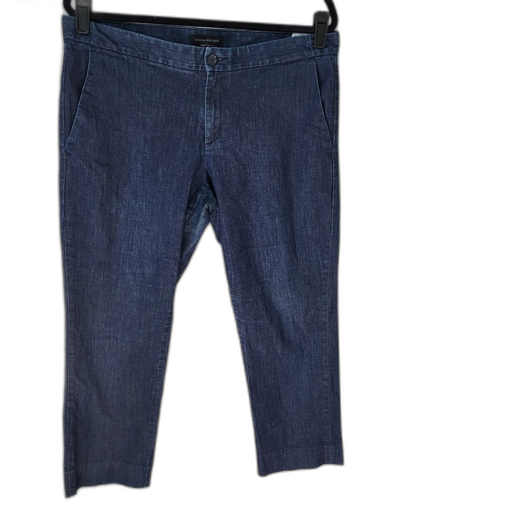 Banana Republic Blue Denim Capri Pants